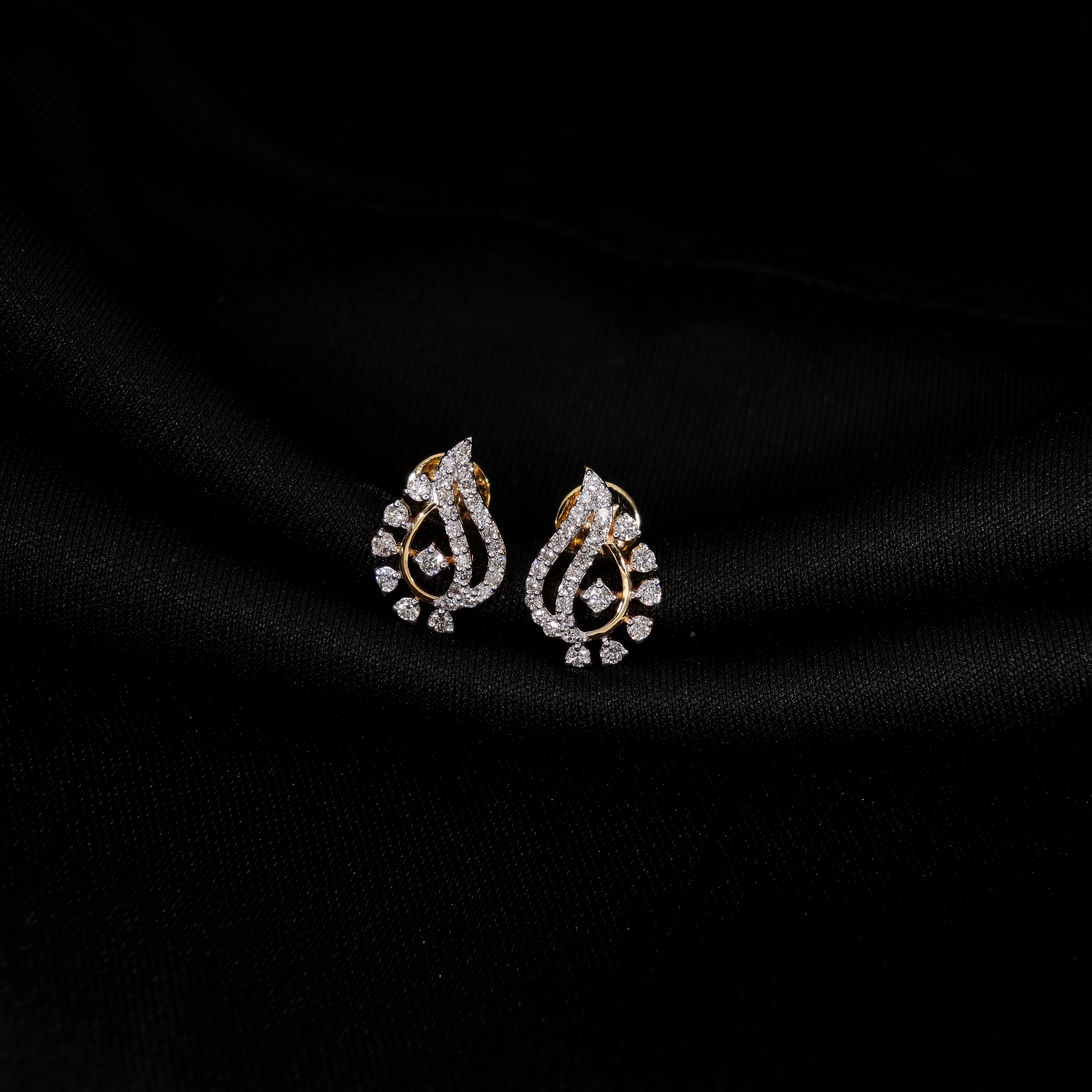 Lab Grown Diamond Petal Earrings
